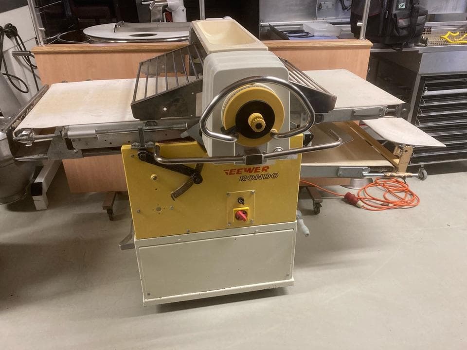 Ausrollmaschine Seewer Rondo SKO 67 für 4.500€ VB€