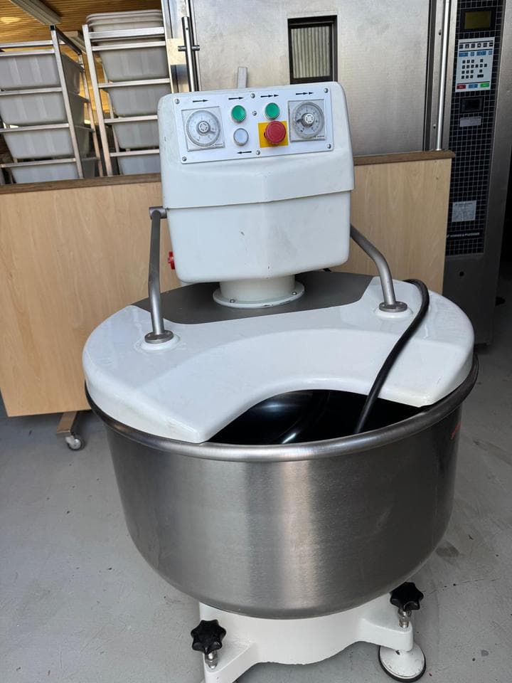 Spiralkneter Diosna SP 120 D für 8.500€ VB€